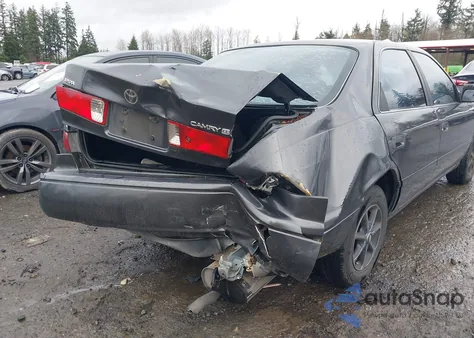 2000 Toyota Camry Ce from USA, damaged, VIN 4T1BG22K5YU757202